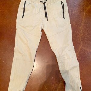 Men’s  khaki joggers